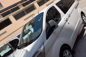 Auto mini van