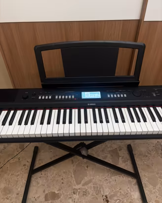 Tastiera Yamaha 76 tasti con supporto originale