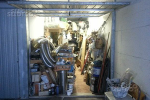 Garage dietro bar CAOS 16Mq