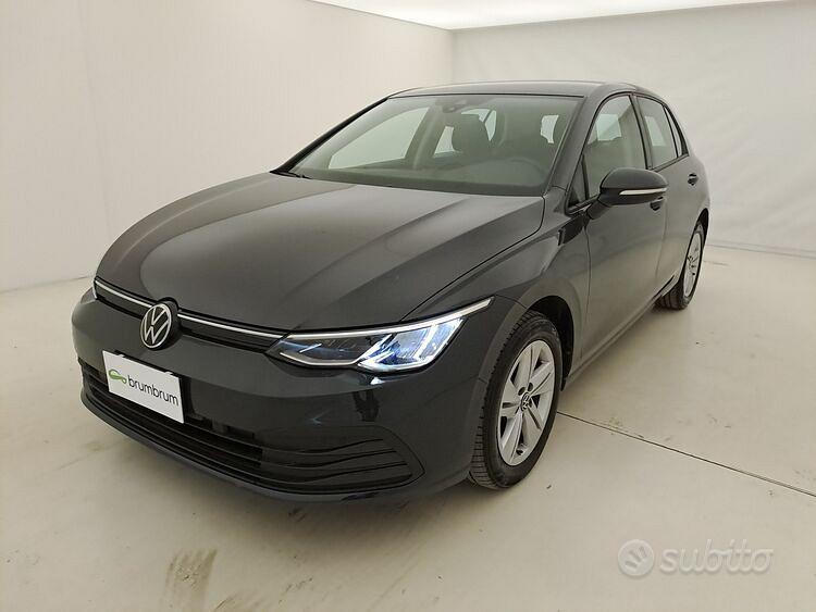 VOLKSWAGEN Golf 8ª serie