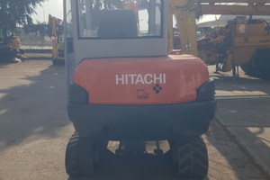 Escavatore Hitachi 35q
