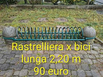 Rastrelliera per bici