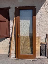 Portafinestra PVC fintolegno