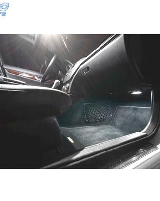 PLAFONI LED PER PIEDI E PORTE PER MERCEDES