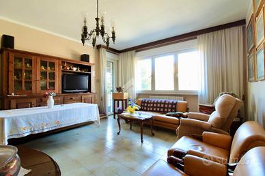 4 LOCALI A MONSUMMANO TERME