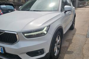 VOLVO XC 40 AUTOCARRO 