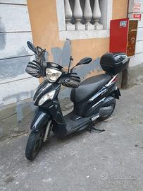Kymco People One 125