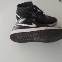 scarpe air Jordan nere