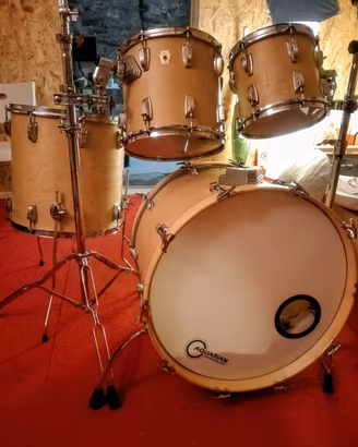 LUDWIG CLASSIC MAPLE MODULAR HARWARE VINTAGE 90's
