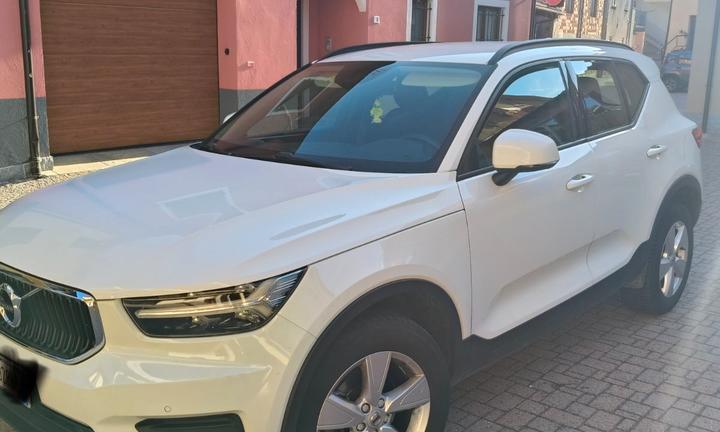 Volvo XC 40 130kw anno 2021 Benzina