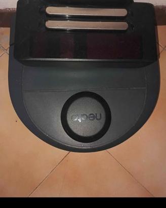 Aspirapolvere neato