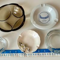 Lotto 5 posacenere in vetro e ceramica