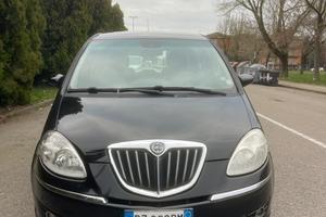 Lancia MUSA 1.4 16V Poltrona Frau