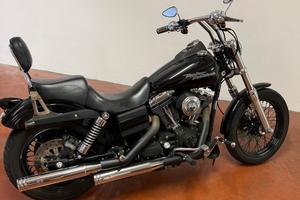 HARLEY DAVIDSON STREET BOB  2006 INIEZ. EU 10.000
