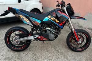 Ktm lc4. 640