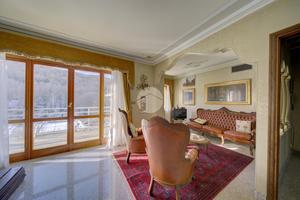 VILLA SINGOLA A VALGIOIE