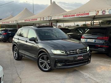 Volkswagen Tiguan 2.0 150CV R-LINE TETTO APRIBILE