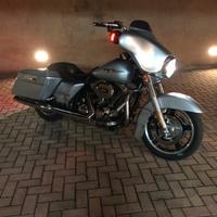 Harley davidson street glide