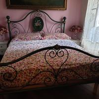 letto matrimoniale di ferro verde. ritiro presso c