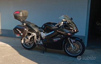 honda vfr 800 vtec 