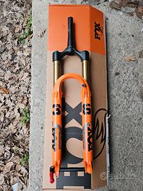 Forcella Fox Shox 36 float factory 29 150mm
