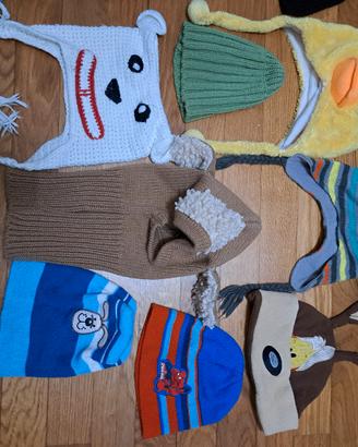 Cappelli, sciarpe e guanti taglia 6-10 anni