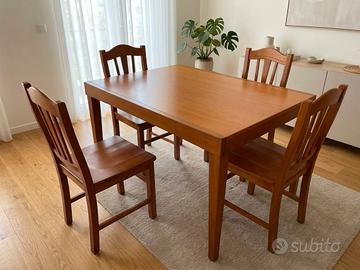 Tavolo da pranzo allungabile in legno con 4 sedie 