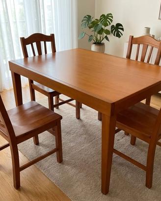 Tavolo da pranzo allungabile in legno con 4 sedie 