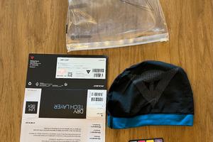 sottocasco cuffia dainese base layer estivo