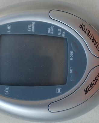 Misuratore di pressione sanguinea 