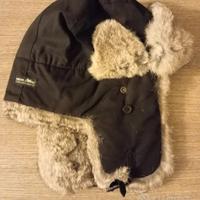  cappello con il pelo mai usato