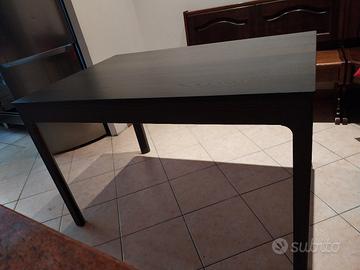 TAVOLO DA CUCINA NUOVISSIMO 