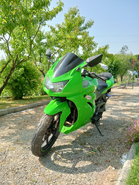 Moto Kawasaki Ninja 250R