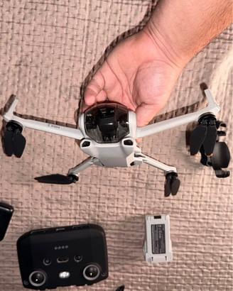 DJI mini 3 +batteria