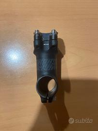 Attacco manubrio 70mm