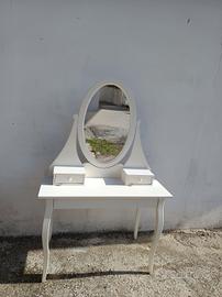 Specchiera shabby con cassetti 