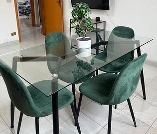 Tavolo 6 posti + 4 sedie