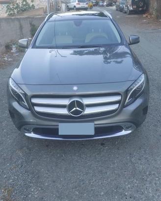 Mercedes GLA 200