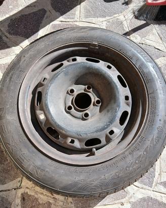 gomme invernali con cerchione
