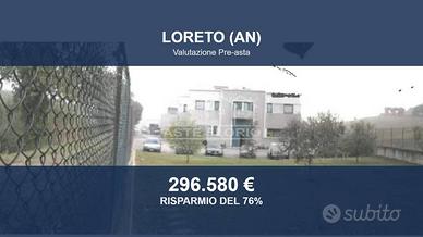Immobile in asta di 3434 m² a Loreto