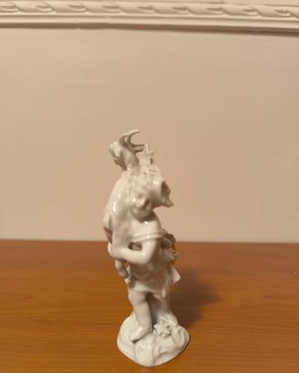 Statuetta in porcellana KPM Berlin fanciullo capra