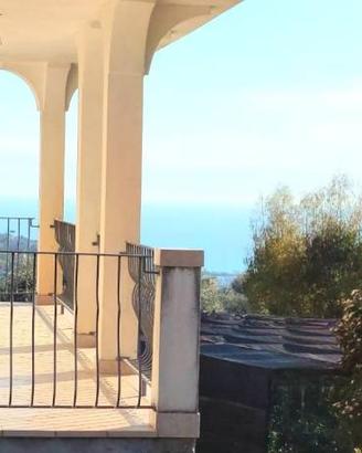 Villa di 430 m² con più di 5 locali e box auto dop