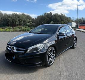 Mercedes Benz Classe A180 AMG PREMIUM