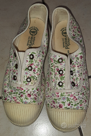 Scarpe profumate Natural World senza lacci