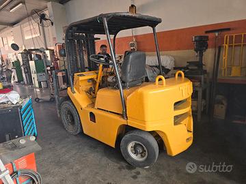 Muletto Gasolio TCM 2500 kg