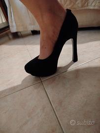 Décolleté nera SOLO SOPRANI