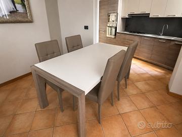 Tavolo mondo convenienza con 6 sedie