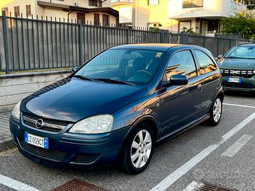 Opel corsa 1.2 benzina 2006