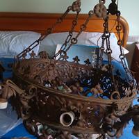 lampadario antico in ferro battuto