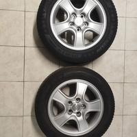 4 gomme invernali con cerchi
